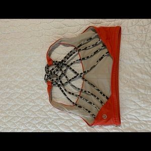 Lululemon Free to be Wild Sports bra